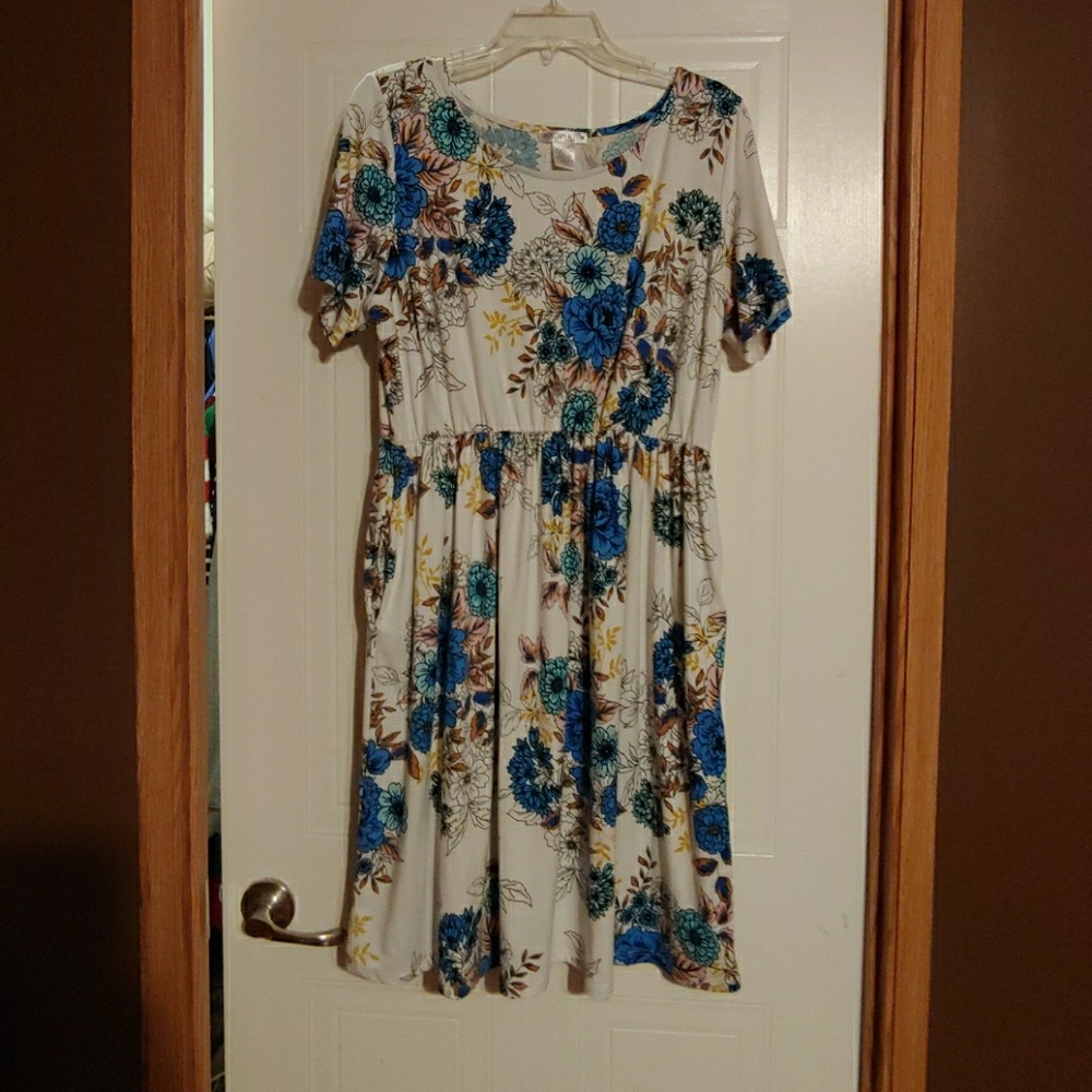 Honey & Lace Dress